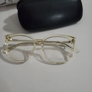 Stella McCartney eyeglasses 🕶